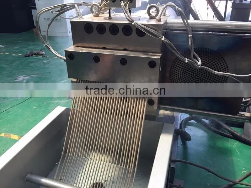 plastic granulator / PP PE film scraps plastic pelletizing machine / cost of plastic recycling machine