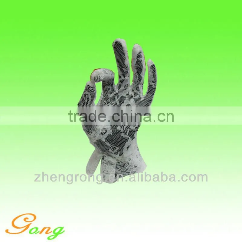 Newly Designed Fingerless Lace Bridal Gloves