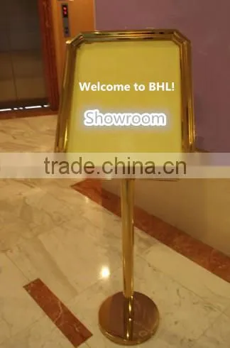 Double side golden banner stand & direction signs/ Hot sell freestanding sign stand/ restaurant billboard P-29