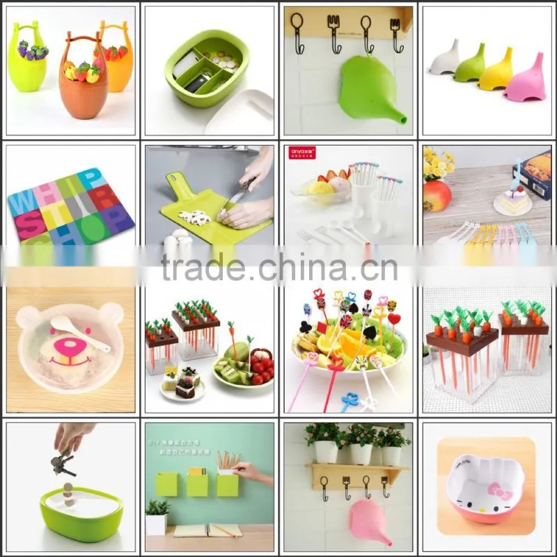 OEM Plastic Kitchen Measuring Jug Cups, cute Clear Plastic Measuring Jug Cup