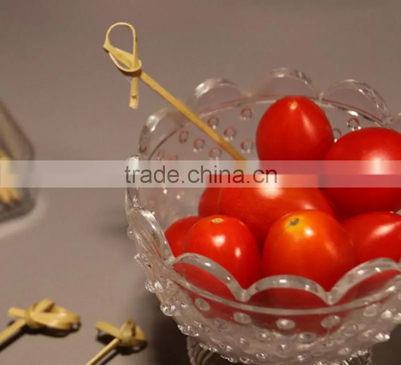 2016 Nne fashion whosales knotted bamboo fruit pick sticks with cheap price