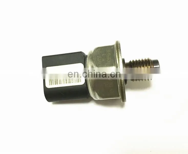 Fuel Rail Pressure Sensor For A-UDI A4 OEM 55PP27-01 059130758J 059 130 758 J