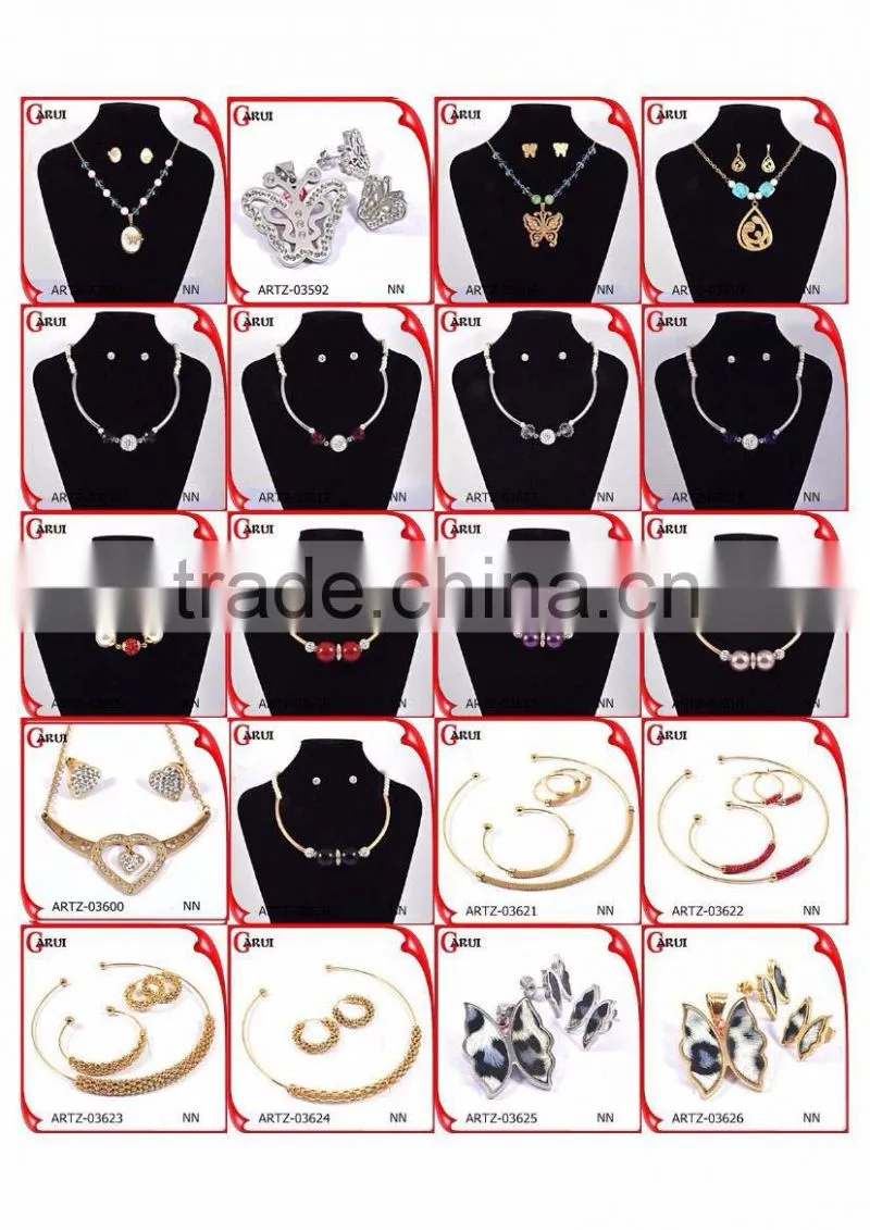 Indian Gold Plated Jewelry Pendant Earrings Set Jewelry In Stainless Steel