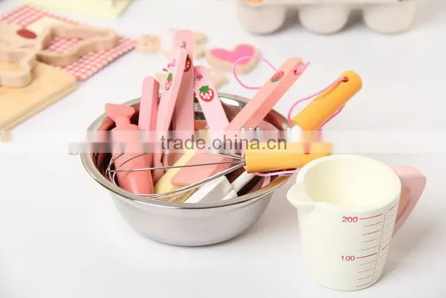 Wooden strawberry home made cooking set toy