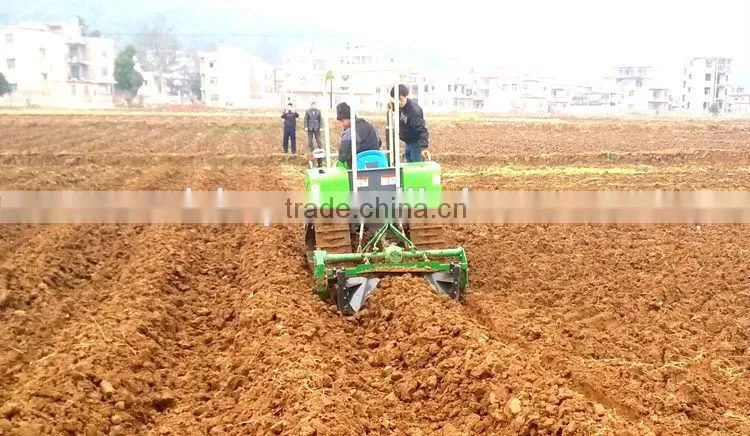 75HP farm crawler tractor suitable for wet land