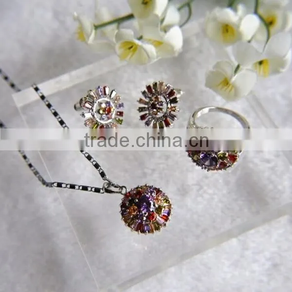 Hot Selling Design - 925 Sterling Silver Diamond Ring CZ Ring For Women