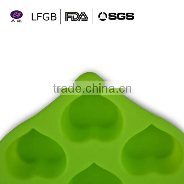 Hot sale ! food grade professional six heart shape silicone cake mould