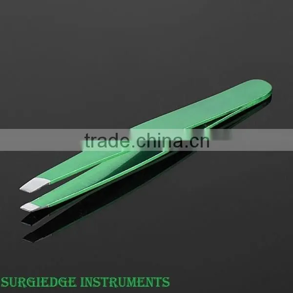 Eyebrow slant tip Beauty Tweezer