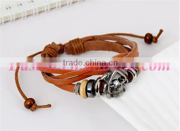 Custom leather braided bracelet with skull