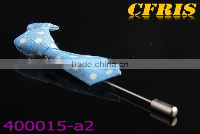 2016 New arriving neck tie shape /custom lapel pins