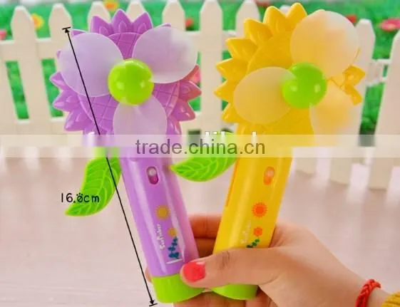 New style mini water spray fan portable mini fan handheld mini fan