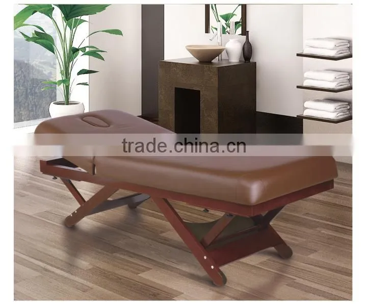 Solid wood legs portable facial bed with heigh density sponge