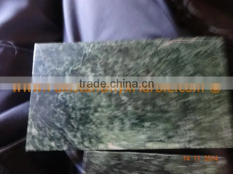 UNIQUE ROUGH NEPHRITE JADE