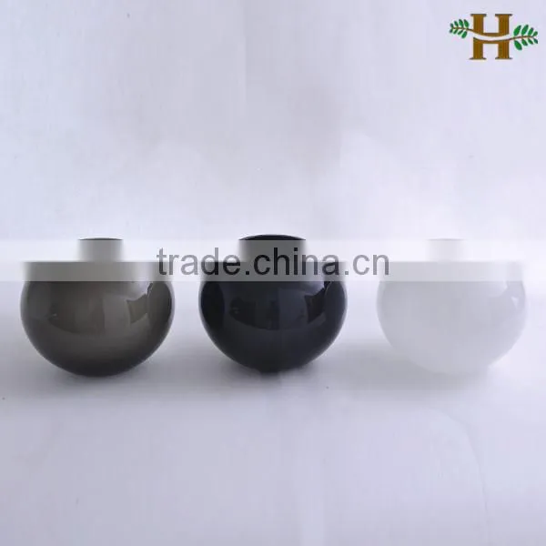 Hand blown white round glass vases for wedding decoration centerpieces, white round glass bowl vase