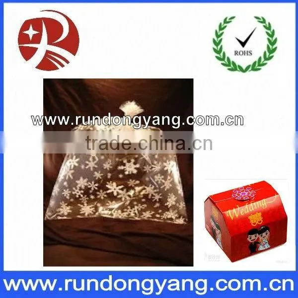 Fashionable new style material plastic christmas gift bag
