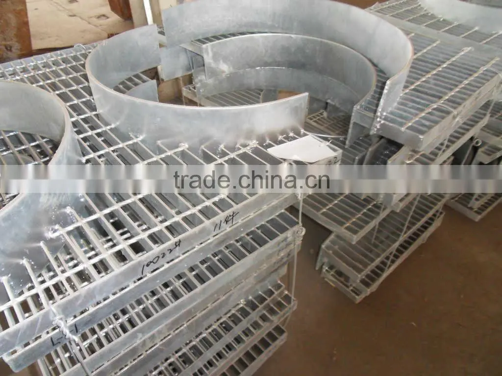 Galvanized Stair Treads with Anti Slip Nosing