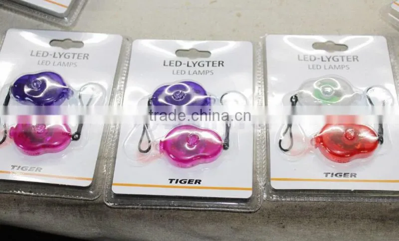 Plastic Pet Flashing Light Anti Lost Neck Lamp