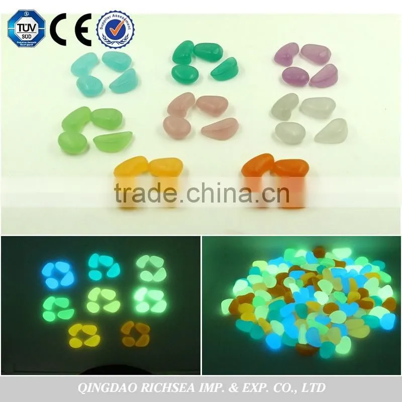 colored plastic gravel