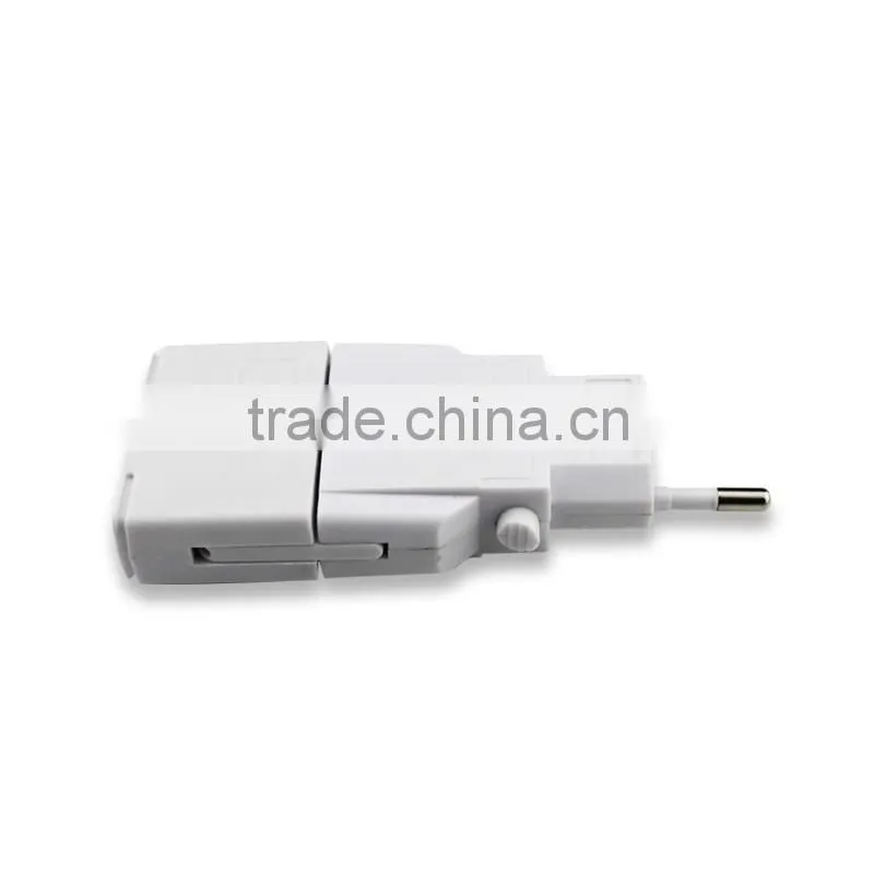 2016 Universal world travel adapter