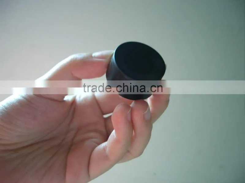 Black plastic caps for water cup