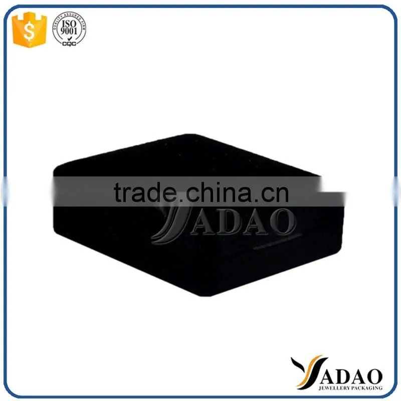 Customized handmade black flocking ring box custom packaging
