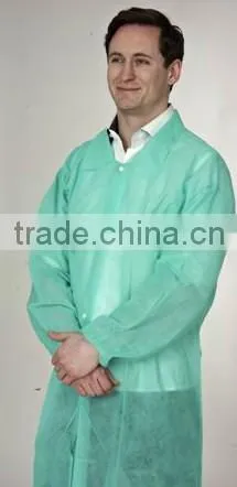 nonwoven isolation gown