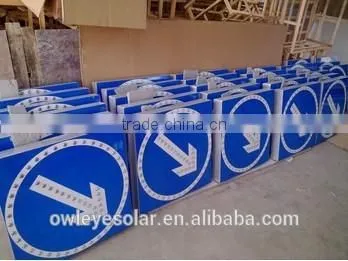 Solar Directional Arrow,Flashing Led Traffic Signal Solar Light