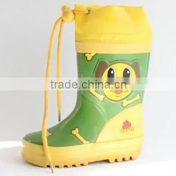 Lovely dog pattern rubber rain boots for kids