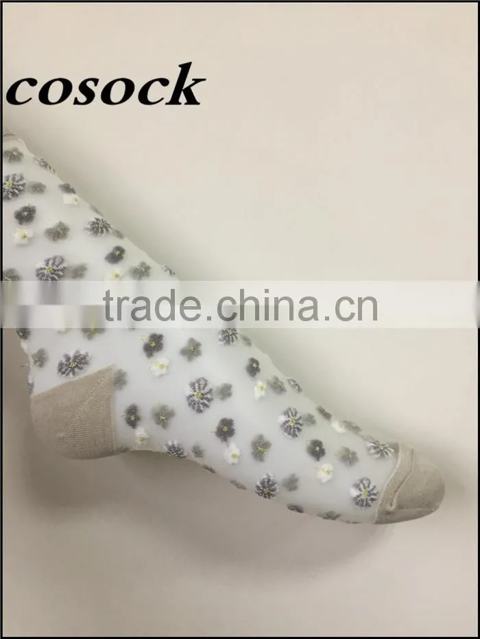 Flower jacqaurd women lovely ankle high transparent nylon summer socks