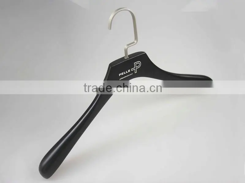 IMY-522 black wooden advanced hangers for shirts