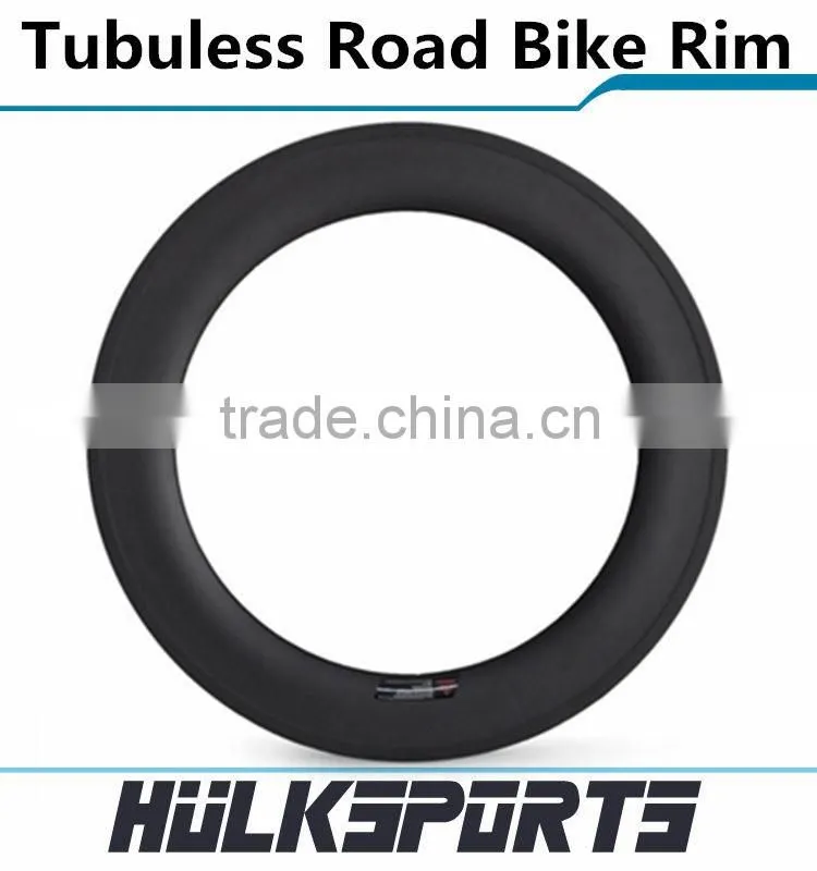 Lightweight bike wheels carbon rims 23mm width 88mm depth 700c bicycle carbon clincher wheels made in China