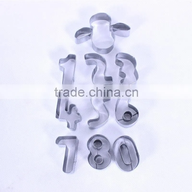 YangJiang factory manufature popular English alphabet shape stainless steel cake mould/biscuit making mould