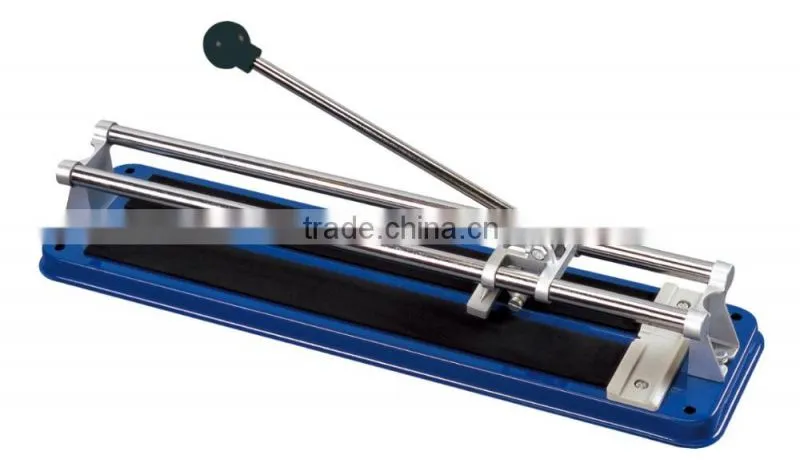 Manual tile cutter