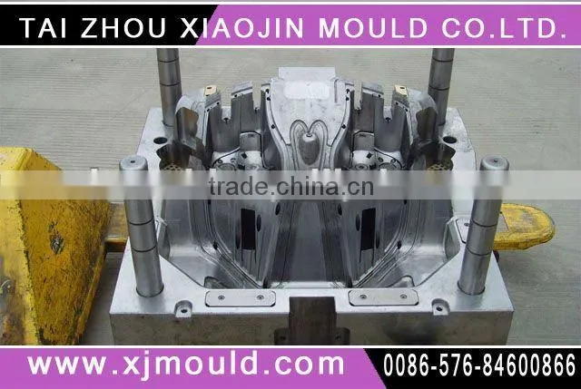plastic injection car tail lamp moulding factory