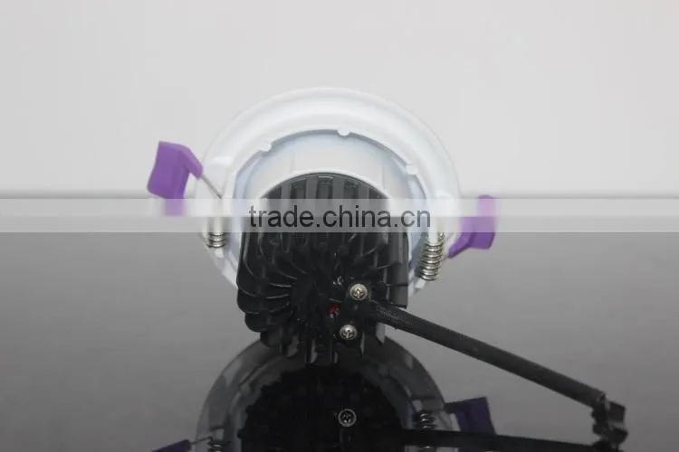 Manufacture Supply 75mm Cut Out Ceiling Mounted 7W Aluminum LED Downlight