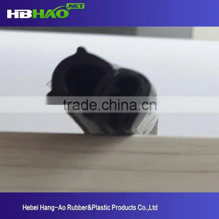 Supply Heat-resistant silicone rubber seal strips in different colors