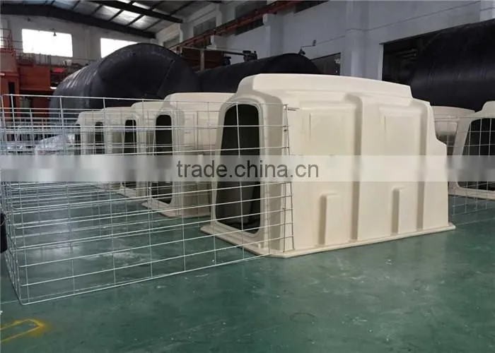 Dairy Farm Plastic Room / Plastic Calf Hutch For Calves