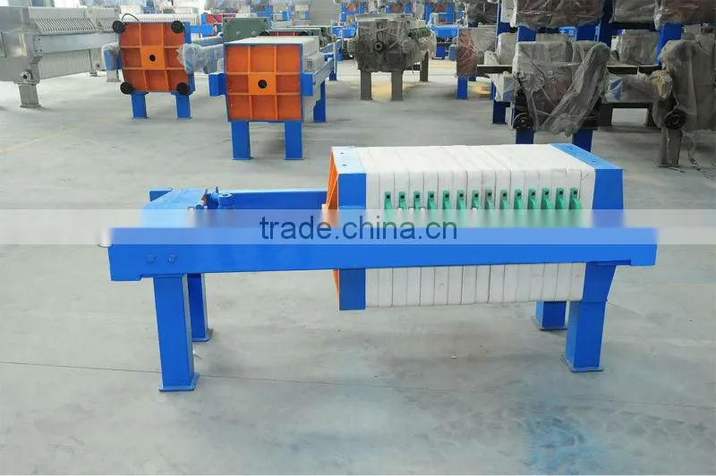 Low price easy to operation manual small oil filter press