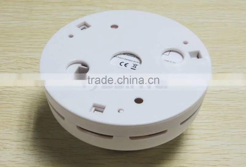 New 9V Battery Red Smoke Alarm Detector