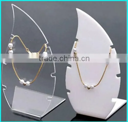 Horizontal Slanted L-Shape Acrylic Sign Holder/Slanted Sign Holders