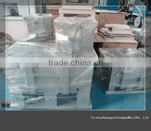 Male Reducing Coupling With Metal Thread Pipe Fitting Mould/4 Cavities