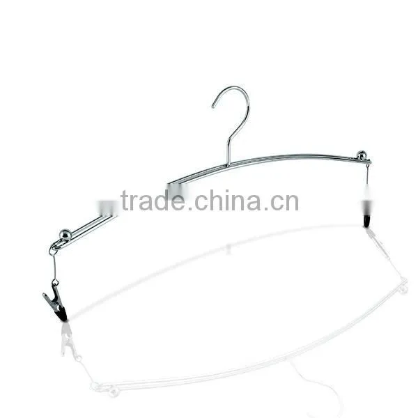 Japanese Stylish Metallic Lingerie Hanger with Clips for Bedroom Furniture