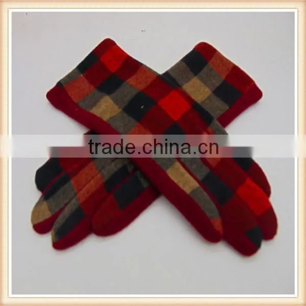 Great Checkered Handmade Touch Screen Bicycle Ladies Gloves