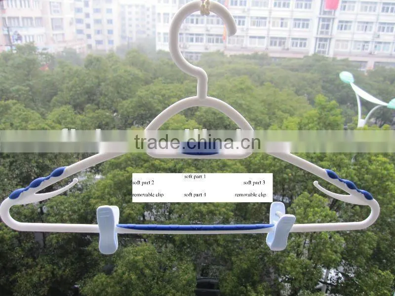 NEW DESIGN REMOVABLE PLASTIC HANGER CLIP