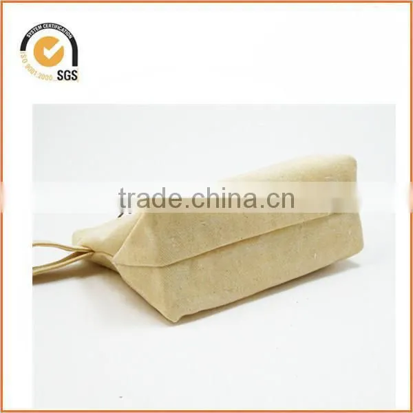 Waxed Canvas Cosmetic/Toiletry Zipper Pouch (Red, White and Blue) By Chiqun Dongguan CQ-H02002