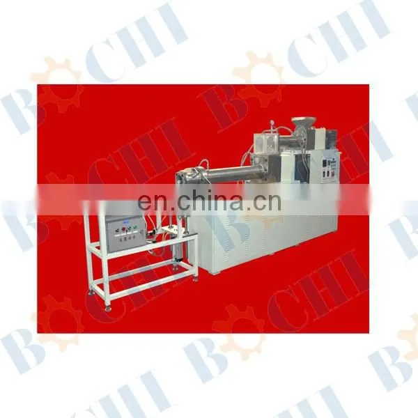 Vacuum extruder for equipment of production ceramic honeycomb substrate