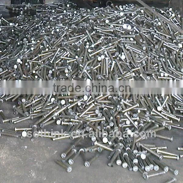 Arc weld stud with ceramic Ferrule