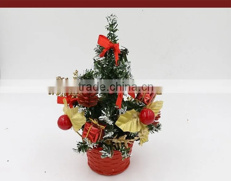 Red Flower Basket PVC Mini Christmas Tree For Christmas Decoration