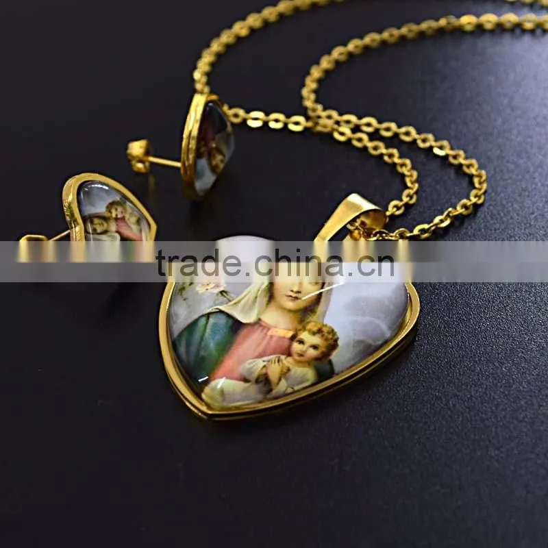 316l stainless steel jewelry pendant necklace heart shape Blessed Virgin Mary gold jewelry 18k