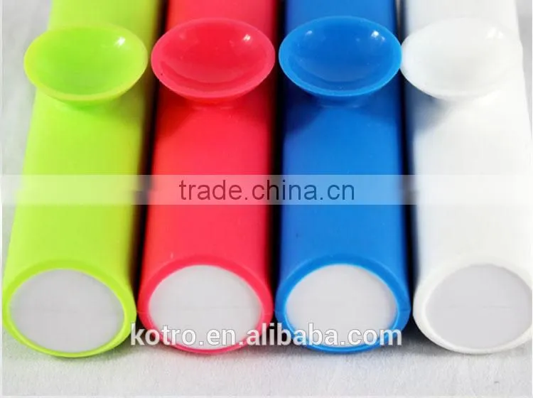 Mini 2 in 1 Silicone 18650 li ion battery charger holder 2000mah 2200mAh 2600mah suction cup external power bank charger